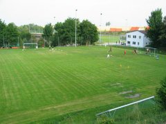 Grossansicht in neuem Fenster: Fußballplatz Grossansicht in neuem Fenster: Fußballplatz